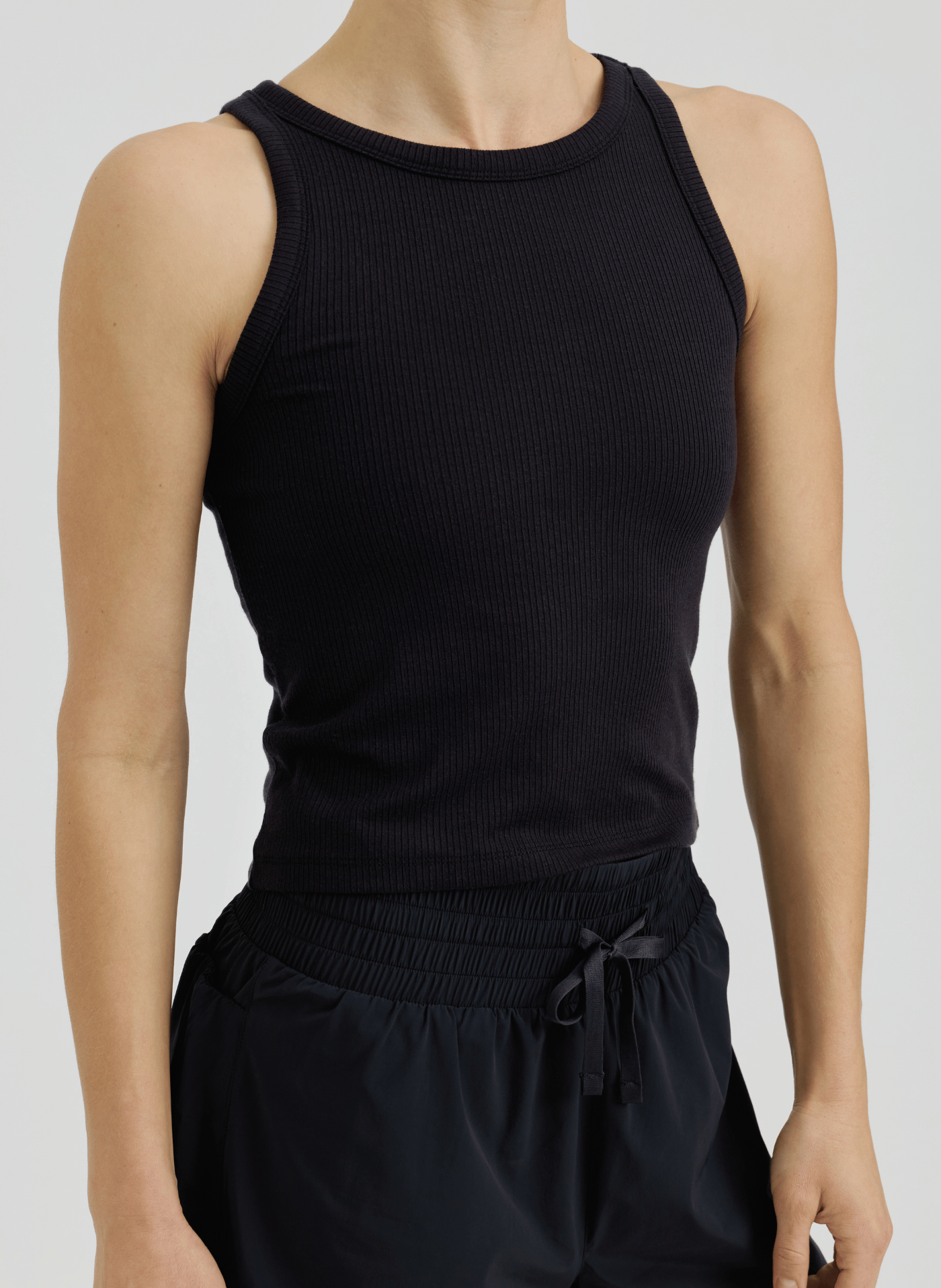 Ribbed Recovery Tank