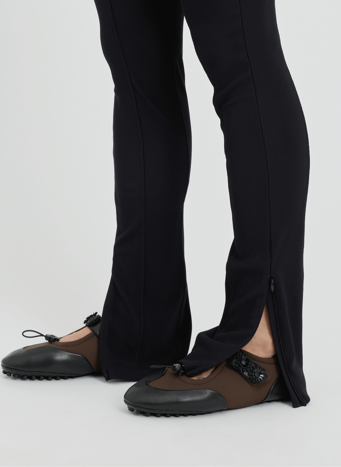 Zip Flare Ribbed Leggings