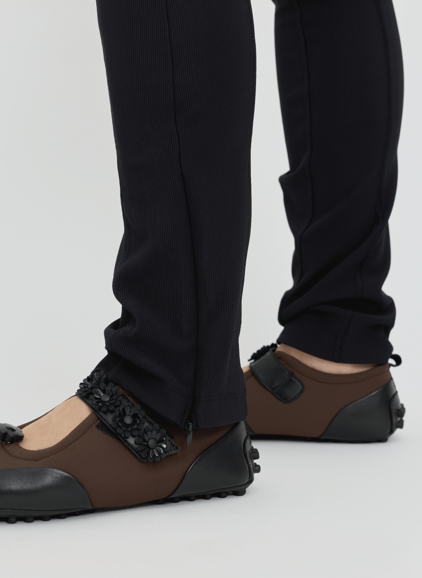 Zip Flare Ribbed Leggings