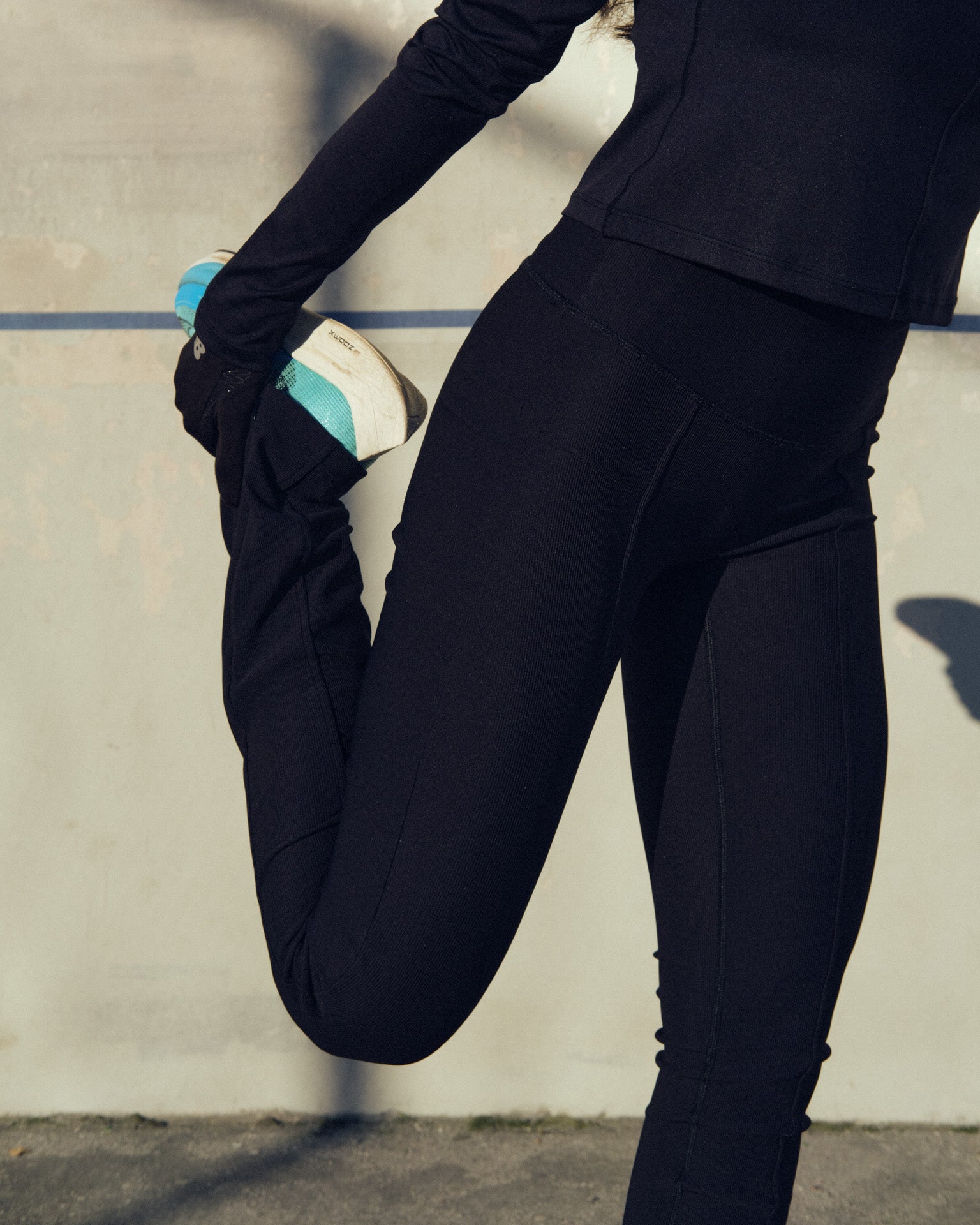 Black leggings with zips best sale